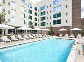 AC Hotel Phoenix Biltmore