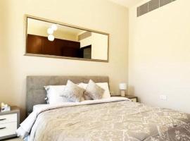 Hotel foto: Cozy room near pool muscat Bay