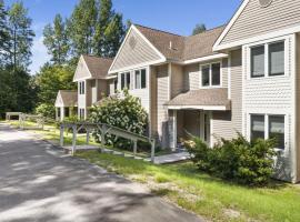 New host! Exceptional Sunday River Ski In Ski Out Condo, hotel v destinaci Newry