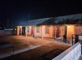 Rann Kandhi, ξενοδοχείο σε Dhordo