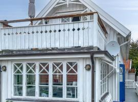 Awesome Home In Kyrkesund With Wifi, hotel en Kyrkesund