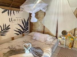 Malee homestay, hotel in Ko Por