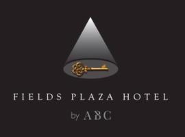 Foto do Hotel: 1BR Fields Plaza Hotel 402 by ABC near to walking St
