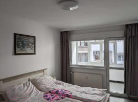 Fotos de Hotel: Lazur Apartment