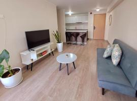 מלון צילום: Charming 2BR 2 Bath Apartment