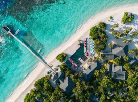 NH Collection Maldives Havodda Resort - Stays of 6 nights or more, 50 percent off domestic flights for 2 person, ξενοδοχείο σε Gaafu Dhaalu Atoll