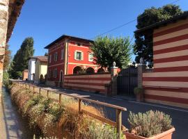 호텔 사진: B&B Villa la Canonica a Padernello