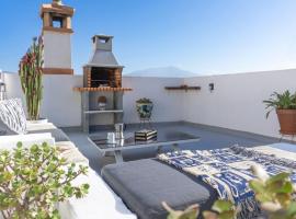 Hotel Photo: Rooftop Terrace & Panoramic Mountain View’s