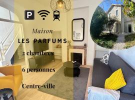 Hotel Photo: Maison, 2chambres, jardin, parking, central,6pers