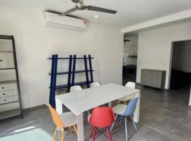 รูปภาพของโรงแรม: Apartamentos en Cancún, cerca de Costco