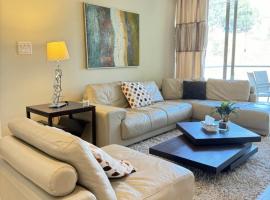 Hotel fotografie: Abdoun Falls Luxury Apartment