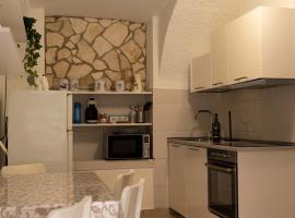 Hotel Photo: APPARTAMENTO LA ROCCA