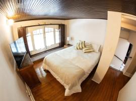 A picture of the hotel: HABITACIONES EN EXCELENTE UBICACIÓN PARA 8 PERSONAS