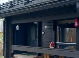 HIMOS Edullista majoittumista keskellä palveluja, KOIVULA 25, Lue Majoituspaikan tiedot OHJEISTUS INFO, hôtel à Jämsä