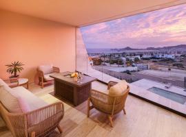 Hotel Photo: Luxurious Ocean View Apartment