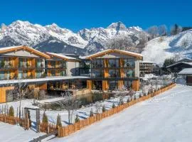 Wellness und Brunch Hotel MorgenZeit beheizter Naturteich Genuss Frühstück bis 13 Uhr Hochkönig Sommercard