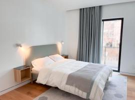 รูปภาพของโรงแรม: New Ample and Cozy One Bedroom Apt in Brooklyn at Rem-Casa