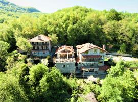 Hotel Photo: Lydia Lithos Mountain Resort