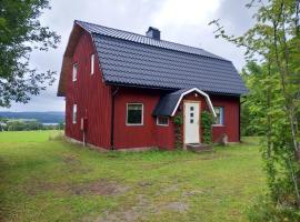 होटल की एक तस्वीर: Daltorp - äldre, charmigt hus på landet