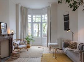 Фотография гостиницы: Bohemian city loft