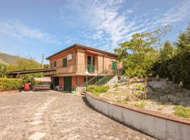 Hotelfotos: 3 Bedroom Stunning Home In Ponte San Cono, Buccin