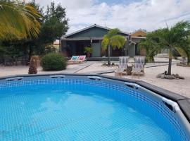 Kas Oleifi, een oase van rust, hotel v destinaci Kralendijk