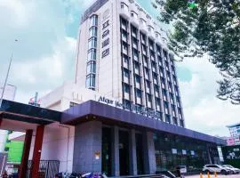 Atour Hotel Qinhuangdao Railway Station Yingbin Road – hotel w mieście Qinhuangdao