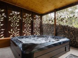 ホテル写真: River Rock Retreat - Relaxing Country Spa Seclusion