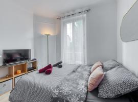 Foto di Hotel: Studio lumineux Maisons-Laffitte