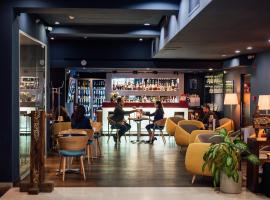 Peakture Hotel, hotel em Bucareste