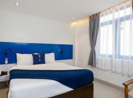 Lucia Beach Hotel, hotel v destinaci Danang