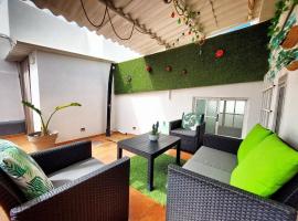 A picture of the hotel: Casa BIMBA Agaete con terraza y ducha exterior