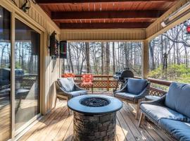 My Happy Place-Games, Lakeview, & Scenery Views, hotell sihtkohas Hot Springs