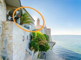 Rooms Marica B, hôtel à Rab