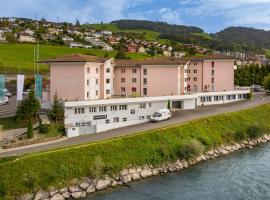 A picture of the hotel: Hotel an der Reuss