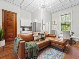 Фотография гостиницы: Newly Renovated 2BR Haven Walk to Columbia Uni