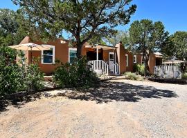 Hotel foto: Tesuque Outpost 3 Casitas Mountain Views