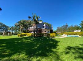 La Pocilga, ξενοδοχείο σε Paso de la Patria