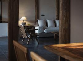 South of Shushan - On the left bank, hotel a Changning