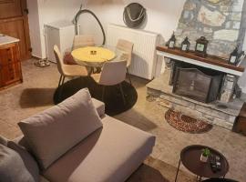 Hotel Photo: Traditional Stone Cottage in Palio Elatohori