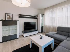 Hotel fotografie: SKAU 1 Old Town Family & Business Apartment 1floor Free parking