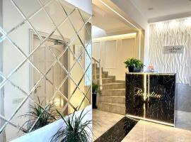 Santorini Hotel & Hostel, hotel din Erevan