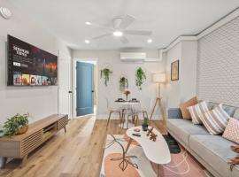 Hotel Photo: E Passyunk Ave 1 BR Gem - Prime Location!