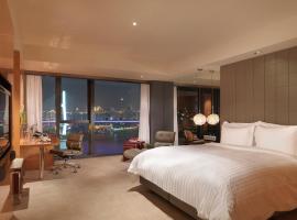 A picture of the hotel: InterContinental Shanghai Expo, an IHG Hotel