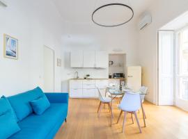 Hotel fotoğraf: Piazza Amedeo Stylish Apartment by Wonderful Italy