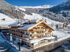 Hotel Andy 4 Sterne Superior, hotel in Jerzens