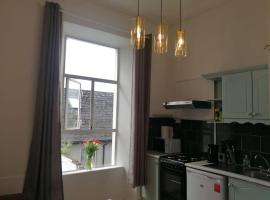 Hotel Photo: Perfect apartment - close to the train station