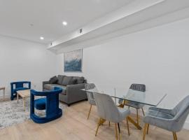 Capitol View1 Townhouse Condo, hotel in Washington