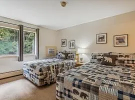 Cedarbrook Two Double bed Standard Hotel room 217