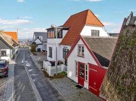 รูปภาพของโรงแรม: 1 Bedroom Beautiful Apartment In Gilleleje